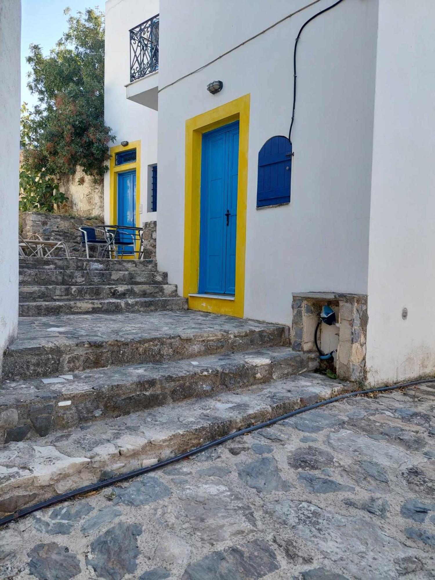 Seaview Villa Asfendiou Bagian luar foto