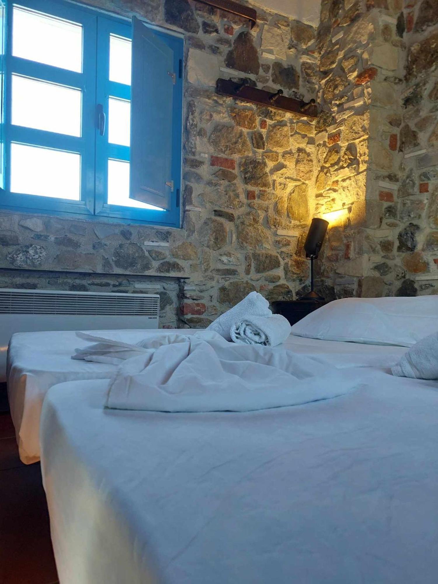 Seaview Villa Asfendiou Bagian luar foto