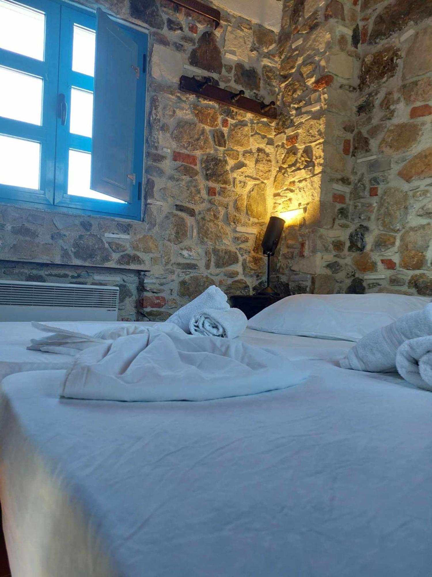 Seaview Villa Asfendiou Bagian luar foto